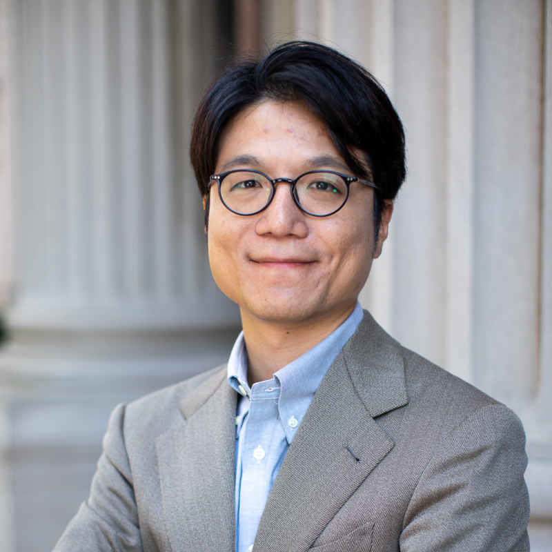 A headshot of Hahnjae Lee
