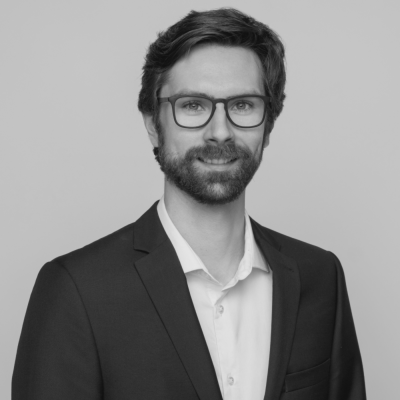 A headshot of William O'Connell