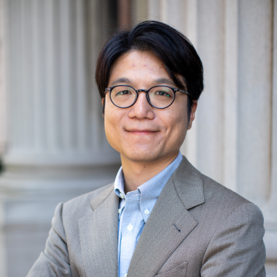 A headshot of Hahnjae Lee